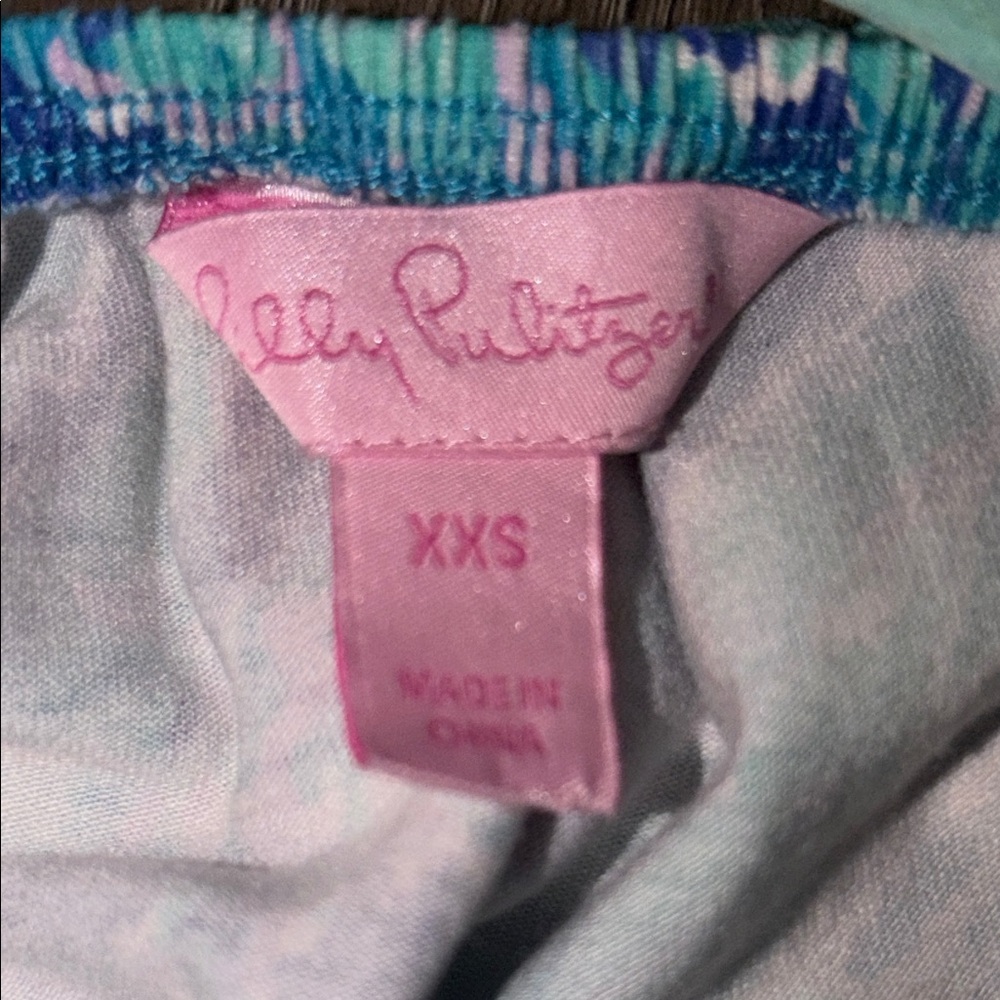 RARE Lilly Pulitzer Outfit! XXS Top (+ FREE! XS Pants ) - beautiful & comfy! - Picture 2 of 11